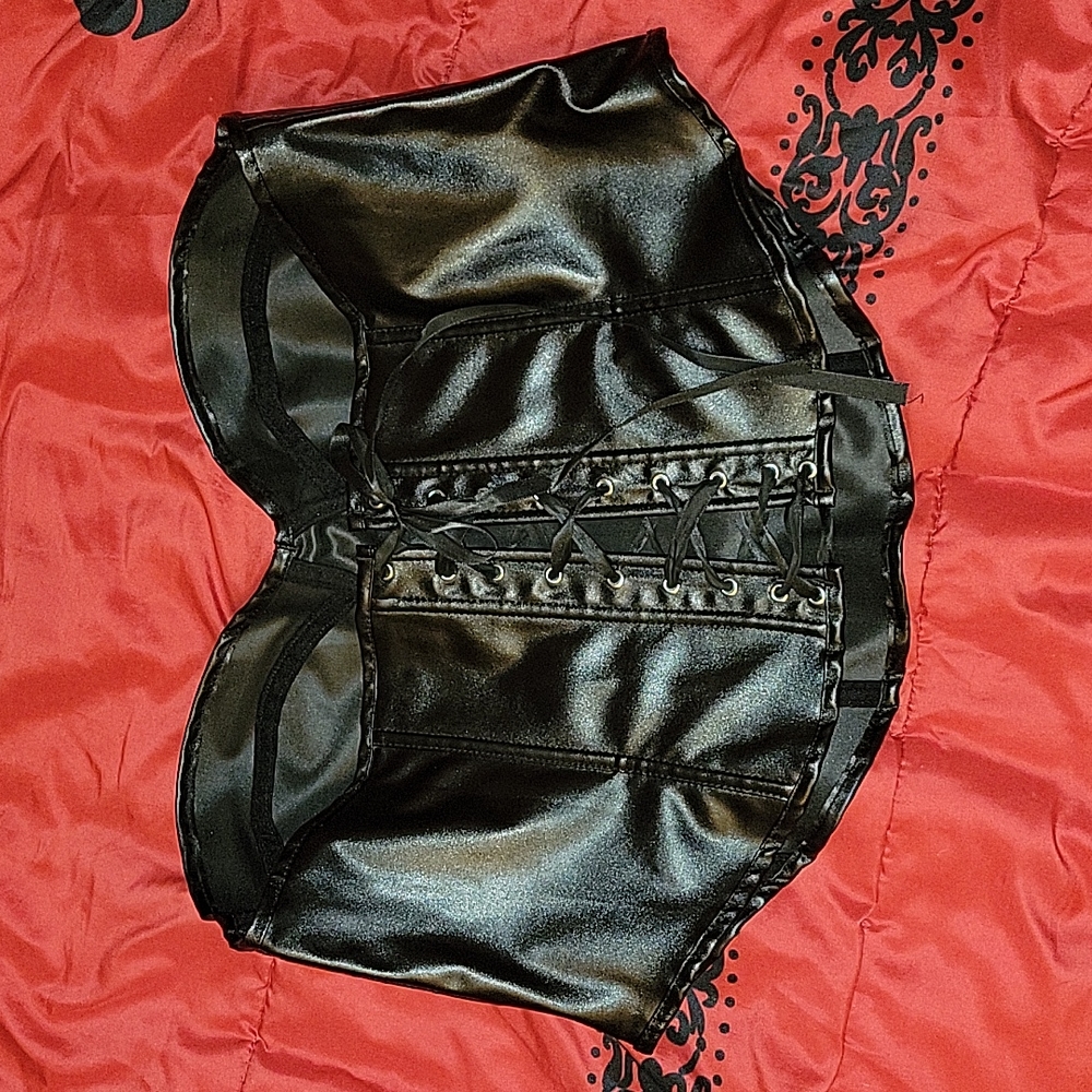 Sexy Black faux leather boned corset lacing bustier corset plus 2XL NWOT - Picture 13 of 16